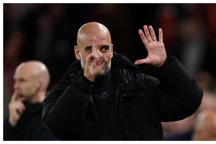 Pep Guardiola aims dig at Chelsea