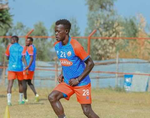 Reports: Vipers in the market for a right-back, have eyes on South Sudan international