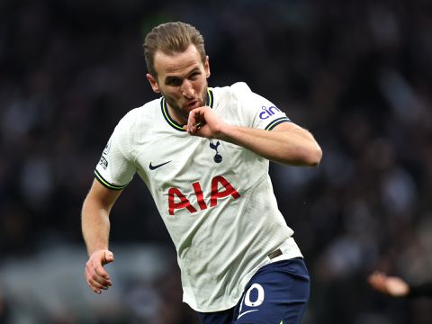 Harry Kane delivers huge blow to City's title hopes