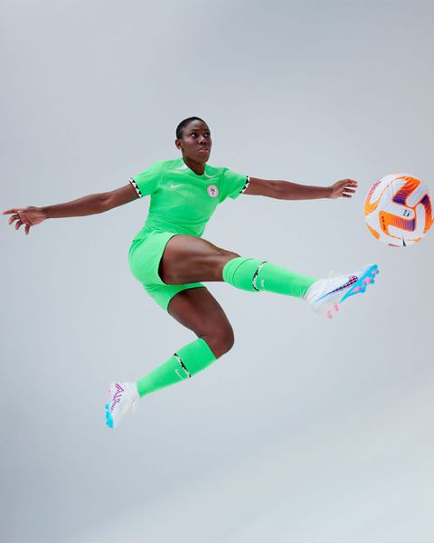 Barcelona Femeni start Asisat Oshoala