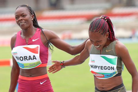 Faith Kipyegon and Mary Moraa