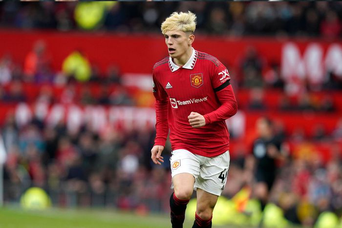 Alejandro Garnacho in action for Manchester United.