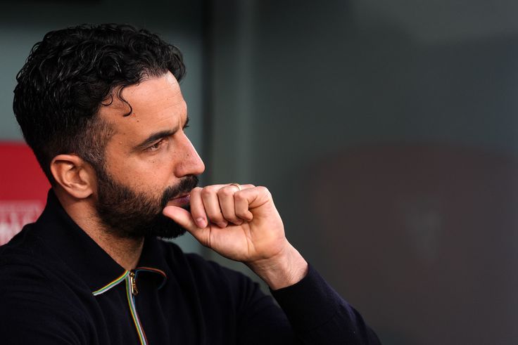 It was strange - Former Liverpool star blast Amorim's 'lack of knowhow'