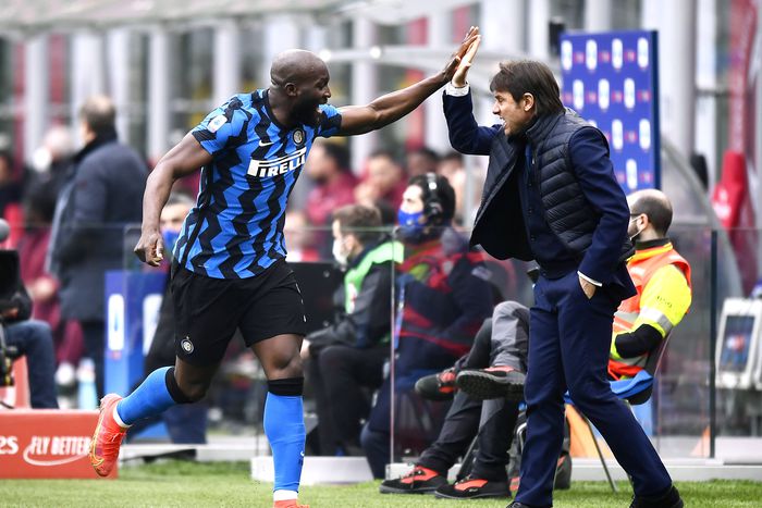 Antonio Conte and Romelu Lukaku