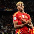 Lamine Yamal celebrates scoring for Spain against France | Imago