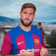 Barcelona sign Bilbao defender Inigo Martinez