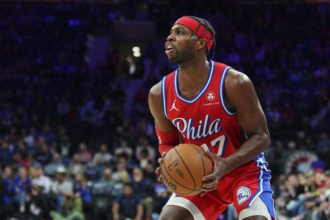 Three-point specialist Buddy Hield joins Golden State Warriors to replace Klay Thompson