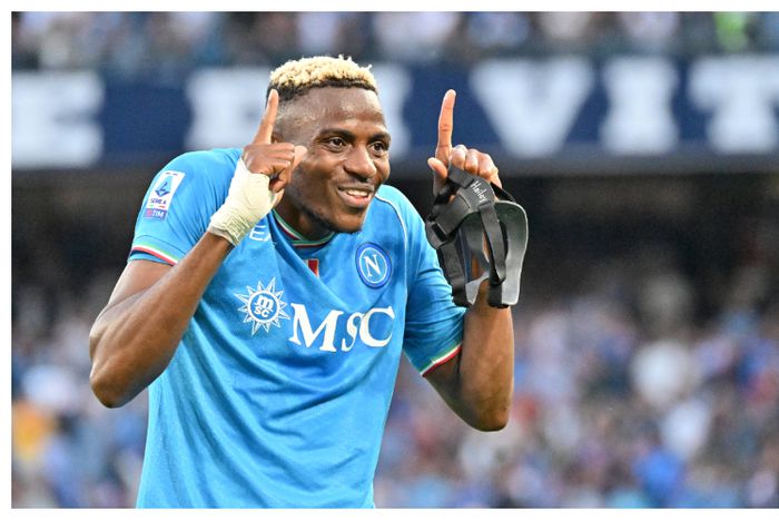 Victor Osimhen’s agent looking for a way to resolve future