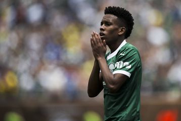 Brazilian Wonderkid Stuns Future Club Chelsea in Club World Cup Thriller