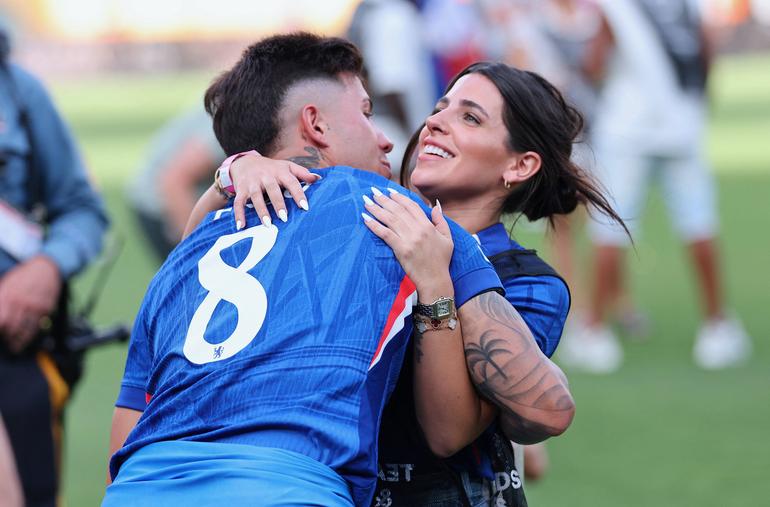 Enzo Fernandez and his partner Valentina Cervantes || Imago