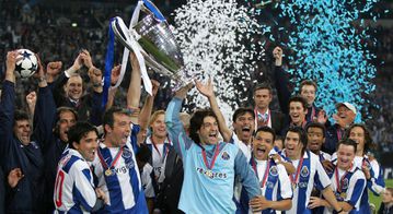 Jose Mourinho mourns as Porto legend and hero of 2004 Champions League tragically dies at 53