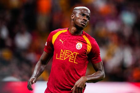 Osimhen explains decision to reject Galatasaray's no. 9 shirt