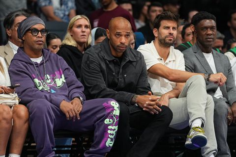 As the Boston Celtics take on the Denver Nuggets, there was a Barcelona legends reunion between Thierry Henry, Gerard Pique and Ronaldinho.