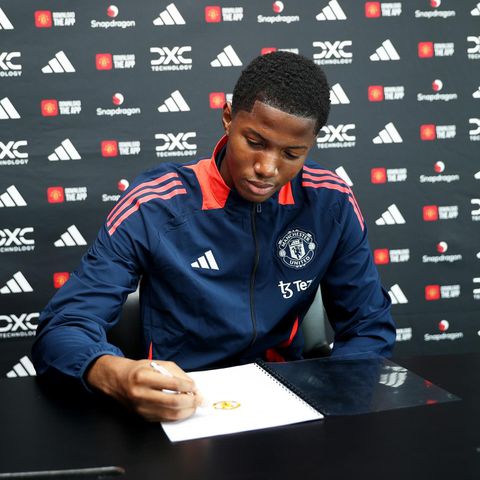 Nigerian-born star Chido Obi will battle Rasmus Højlund for the starting striker role after dumping Arsenal for Manchester United.