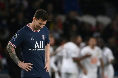 Injured Messi misses out for PSG again