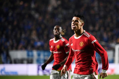 Man Utd lean on Ronaldo to prove Man City's missed opportunity