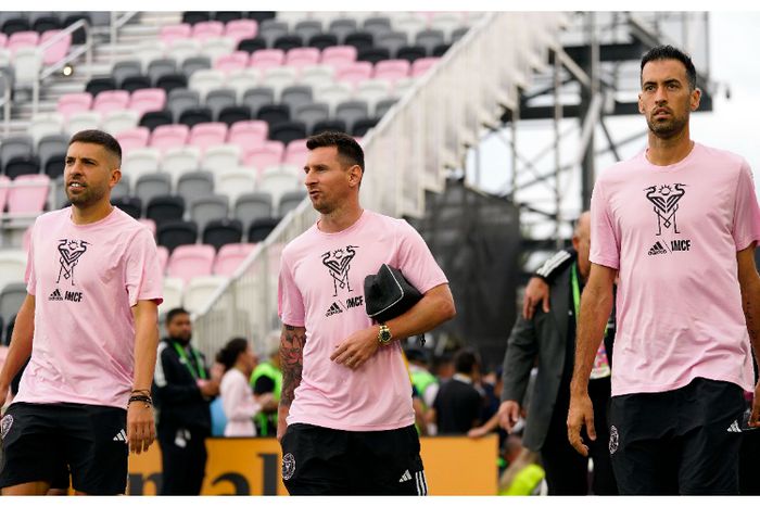 Messi speaks on playing with Jordi Alba and Busquets, who are set to retire