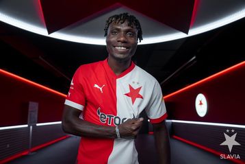 Igoh Ogbu signs for Peter Olayinka’s Slavia Prague