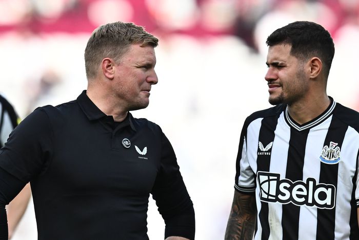 Eddie Howe and Bruno Guimaraes of Newcastle United || Image credit: Imago