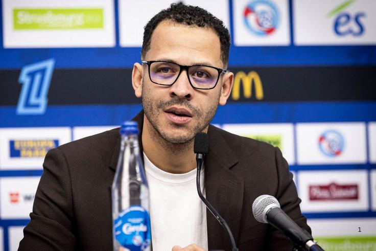 Liam Rosenior: Chelsea's New Coach Shares His Blueprint After Replacing Enzo Maresca
