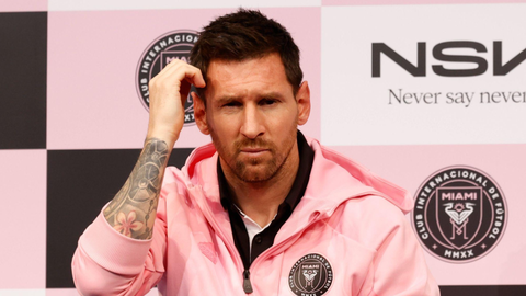 Lionel Messi explains and apologises to angry Hong Kong fans after missing expensive friendly match