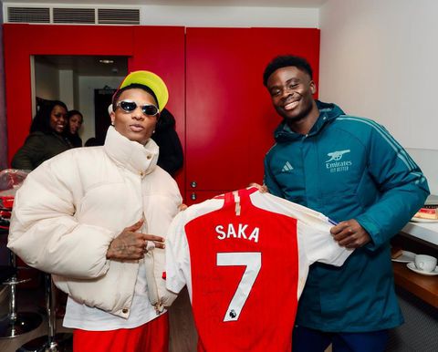 Bukayo Saka and Wizkid: Arsenal star thanks Nigerian afro beats star with jersey