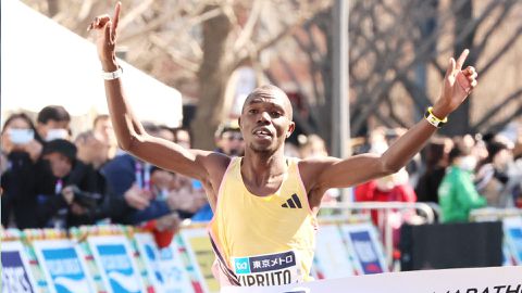 Kenya’s Benson Kipruto takes early lead in chase for Ksh7m World Marathon Majors prize