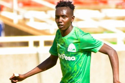 ‘Show me a better full-back in the FKFPL,’ Gor Mahia coach sings Ochuoga’s praises