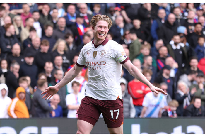 De Bruyne ranks above England trio claim Cole