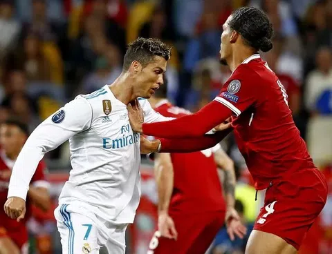 Liverpool's Van Dijk snubs Ronaldo in list of toughest Opponents