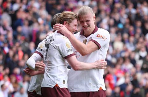 De Bruyne and Haaland Shine as Ruthless Manchester City Comeback to Hammer Crystal Palace