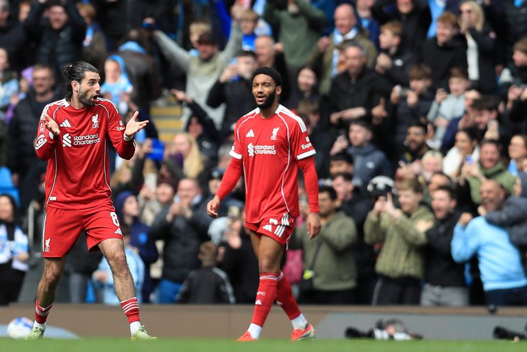 Liverpool players frustrated || Imago