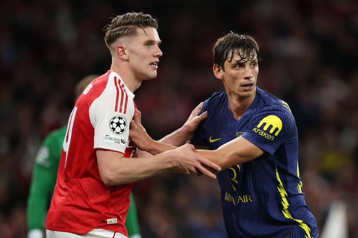 Bayern vs PSG: Arsenal fans have chosen their UCL final opponent after Atletico Madrid win.