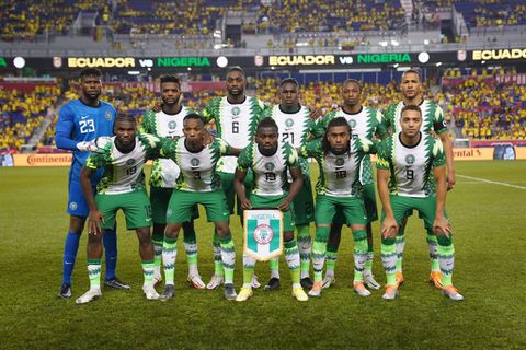 Peseiro's Super Eagles return to Abuja; begin quest to make amends