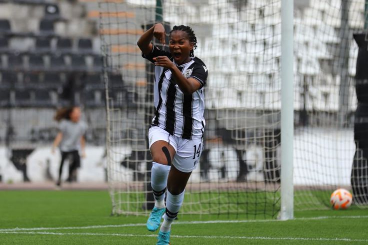 PAOK and Kenya striker Esse Akida celebrates a goal.