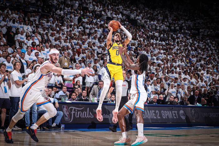 In Game 1 of the NBA Finals, Tyrese Haliburton was the hero in the clutch as the Pacers beat the Thunder in Game 1.