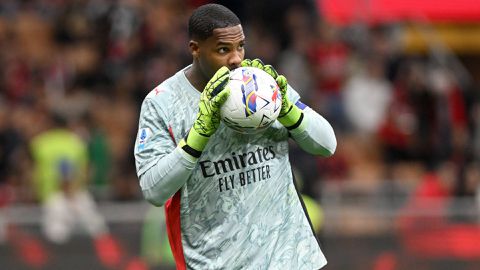 Chelsea in No Rush to Sign Maignan as Milan Stick to £25m Price Tag