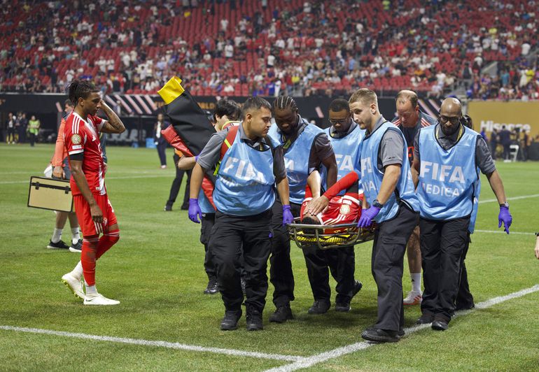 Jamal Musiala was seriously injured after a collision with Gianluigi Donnarumma in Paris Saint-Germain vs Bayer Munich. || Image credit: Imago