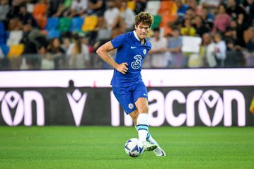 Marcos Alonso on Barcelona’s radar after Azpilicueta blow