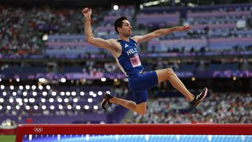 Paris 2024: Greece's Miltiadis Tentoglou defends his title with spectacular long jump victory