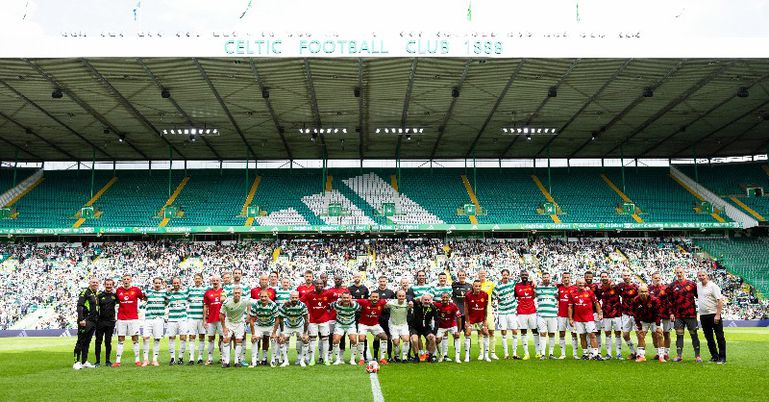 In a charity clash, Manchester United Legends lose 4-3 on penalties to Celtic Legends in a Charity Clash.