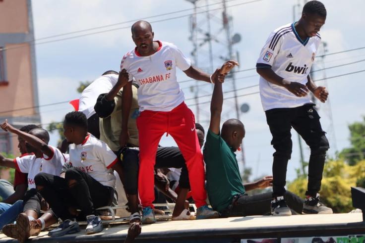 Jubilant Shabana fans turn Thika Road into dancing haven after thrilling victory over Tusker