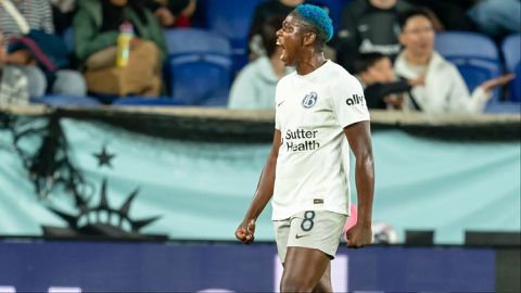 Asisat Oshoala scores as Gotham destroys Bay FC