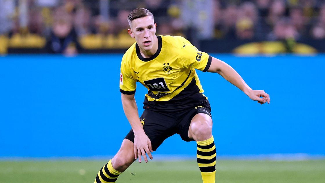 Borussia Dortmund's Schlotterbeck relies on storm of support to drench ...