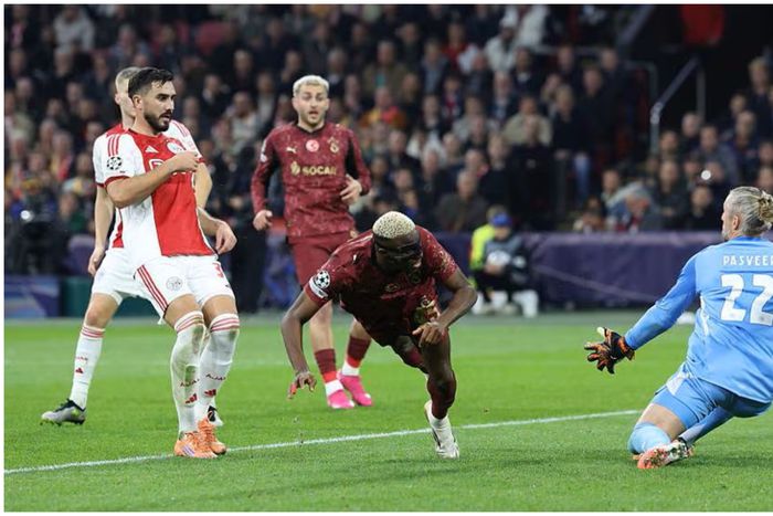 The Mind Game: Osimhen Reveals How He ‘Deceived’ Defender for Goal Against Ajax