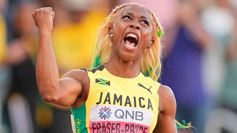 Record-breaking Fraser-Pryce is the oldest World 100m title winner in history