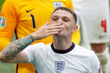 Newcastle boss Howe hopes Trippier signing will attract other players