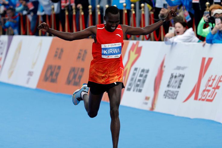 Felix  Kirwa shines with silver in Ethiopian-dominated Xiamen Marathon