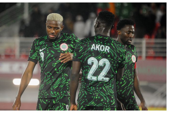 Super Eagles striker leaves Nigeria camp