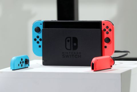 Nintendo Switch officially outsells PlayStation 4 to become third best-selling console of all time